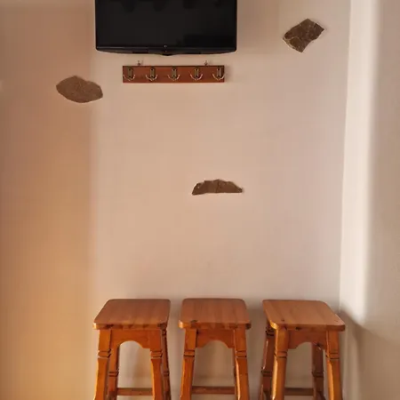 Daire Bright & Relaxing Loft With Attic In The Heart Of Mykonos Mykonos Town