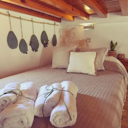 Bright & Relaxing Loft With Attic In The Heart Of Mykonos Apartament Mykonos Town