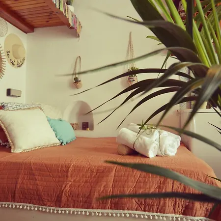 Bright & Relaxing Loft With Attic In The Heart Of Mykonos *