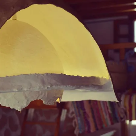 Bright & Relaxing Loft With Attic In The Heart Of Mykonos דירה *