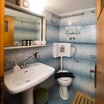 Bright & Relaxing Loft With Attic In The Heart Of Mykonos 아파트