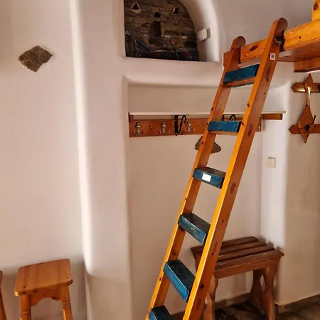 Bright & Relaxing Loft With Attic In The Heart Of Mykonos Apartment *